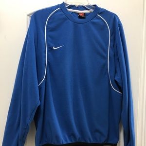Nike Therma-Fit long sleeve pullover